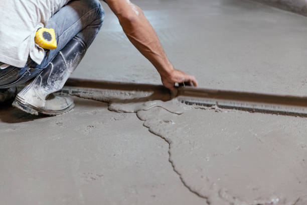 Best Concrete Flooring Contractor  in Crownpoint, NM